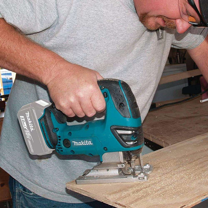 Makita XVJ03Z 18V LXT Lithium-Ion Cordless Jig Saw (Tool Only)